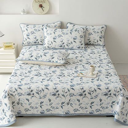 Rustic Flower Coverlet | Eco-Friendly Viscose Fiber | Full/Queen Set