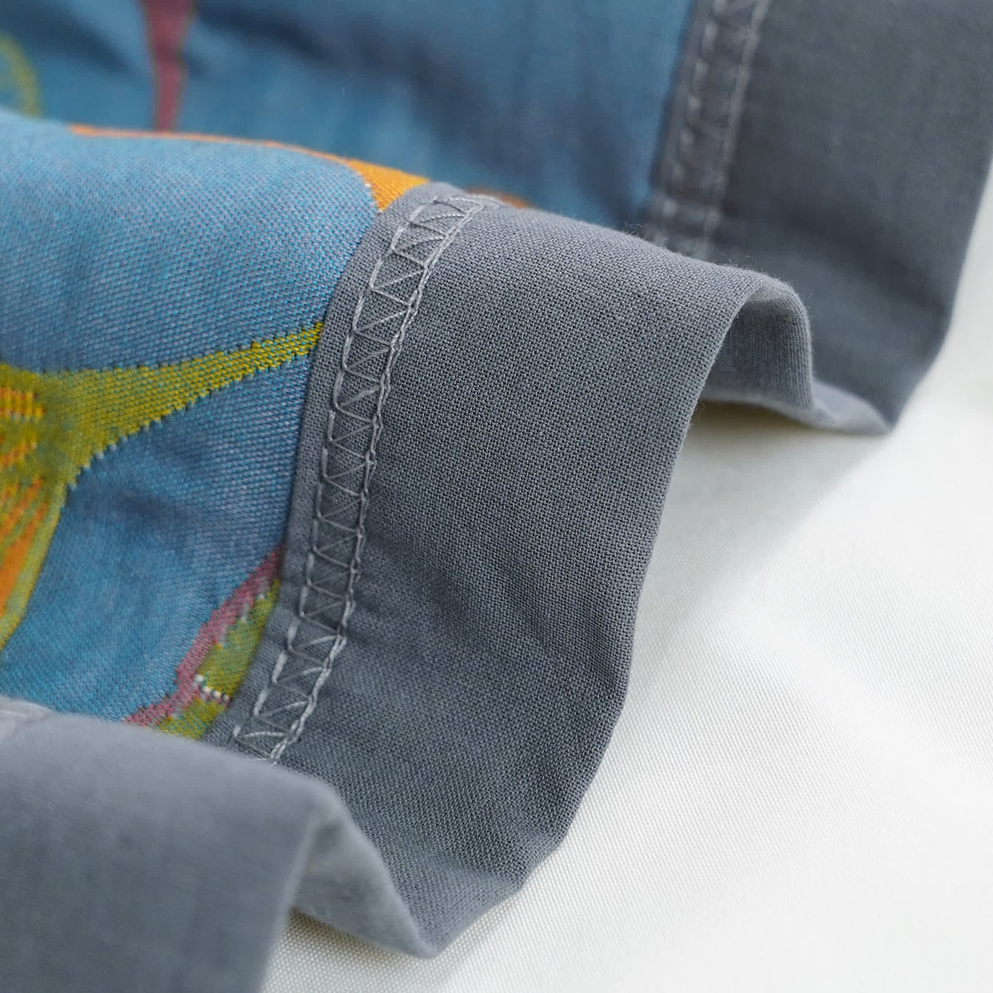 Ginkgo Leaf Quilt | 100% Combed Cotton | Reversible | Full/Queen/King Sizes