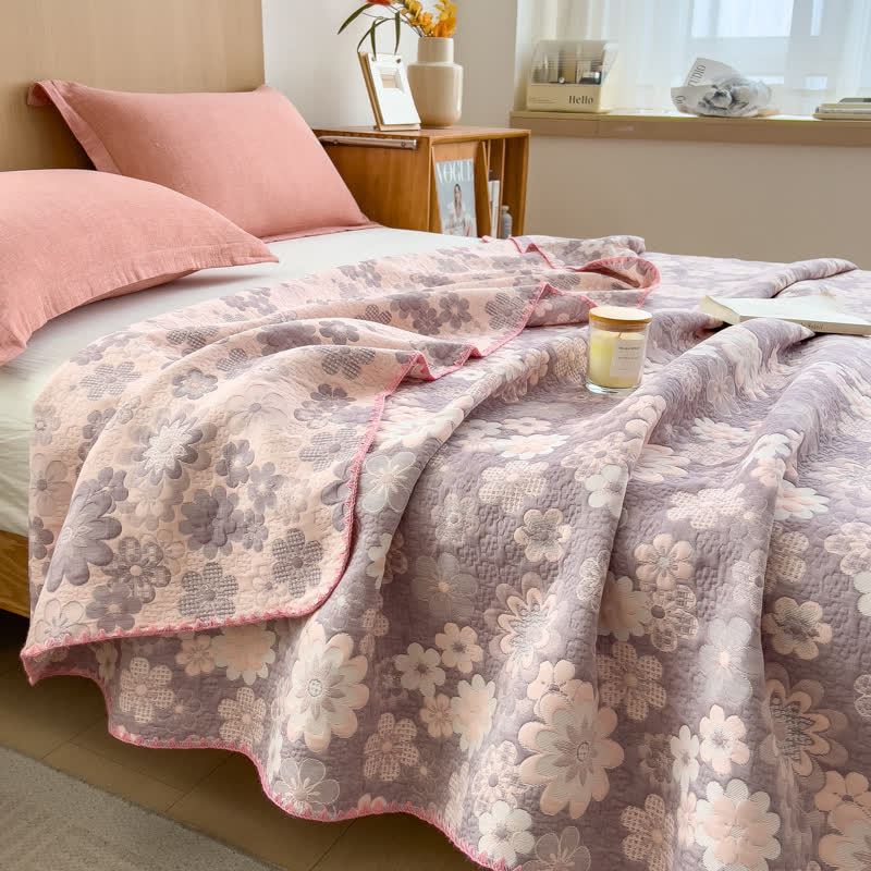 Reversible Cotton Coverlet | Floral Print | Twin, Full & Queen Sizes