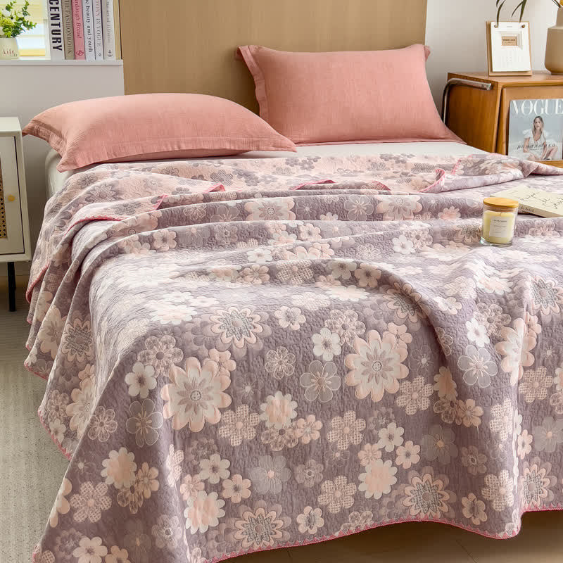Reversible Cotton Coverlet | Floral Print | Twin, Full & Queen Sizes