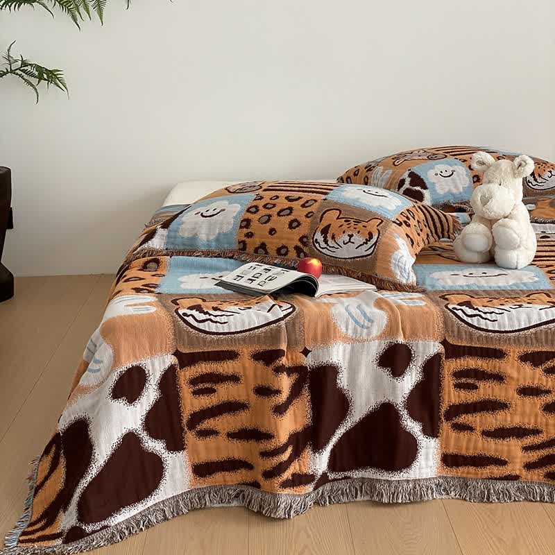 Animal Print Four-layer Cotton Gauze Tassel Quilt
