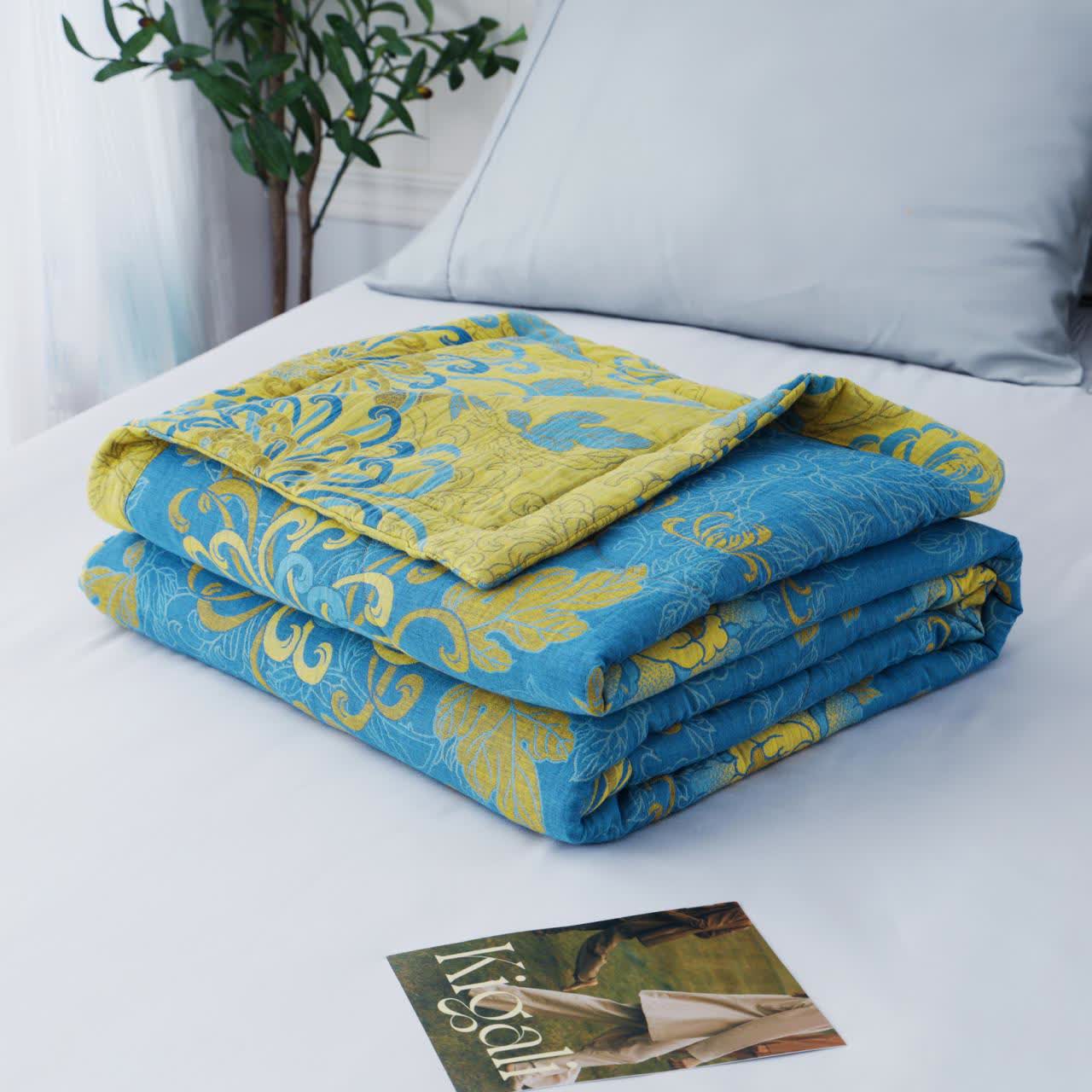 Cotton Summer Quilt | Retro Jacquard Design | Queen & King Sizes