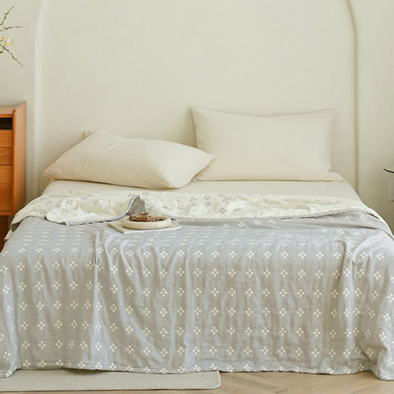 Four-leaf Clover Pure Cotton Gauze Reversible Quilt