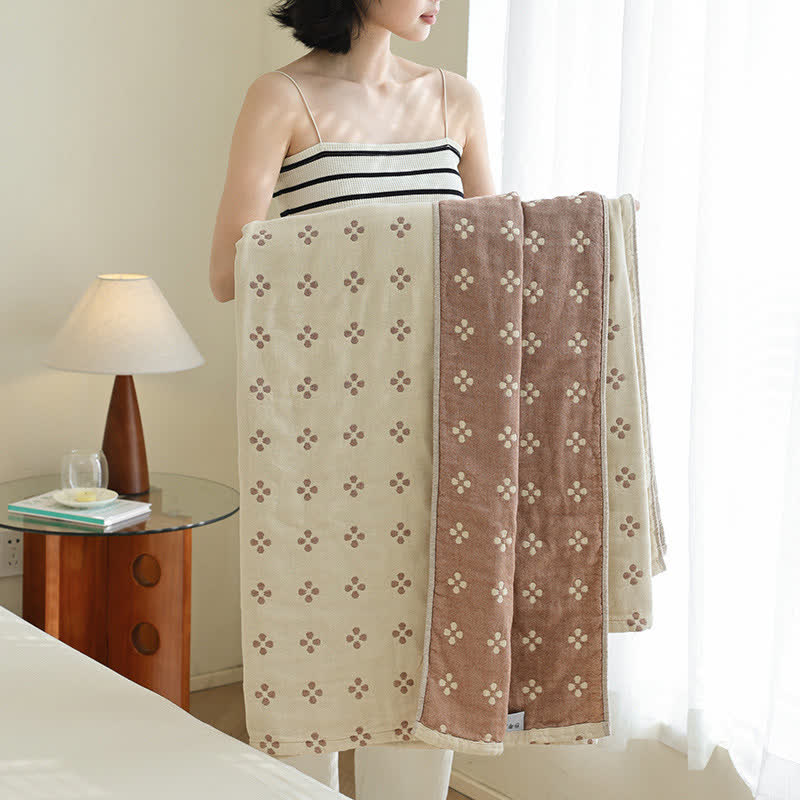 Four-leaf Clover Pure Cotton Gauze Reversible Quilt