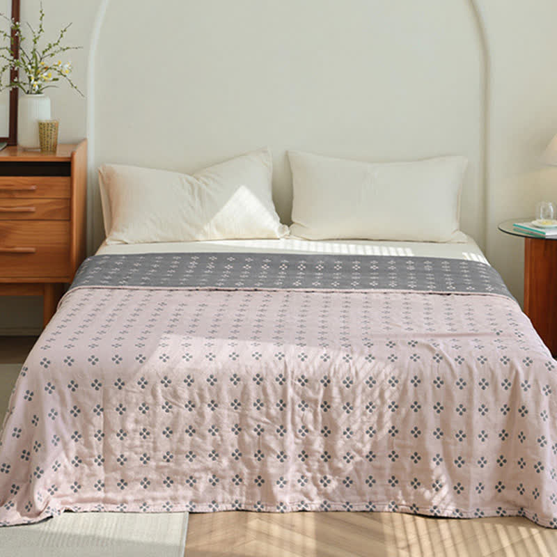 Four-leaf Clover Pure Cotton Gauze Reversible Quilt