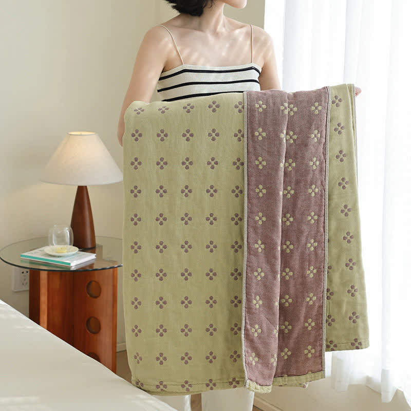 Four-leaf Clover Pure Cotton Gauze Reversible Quilt