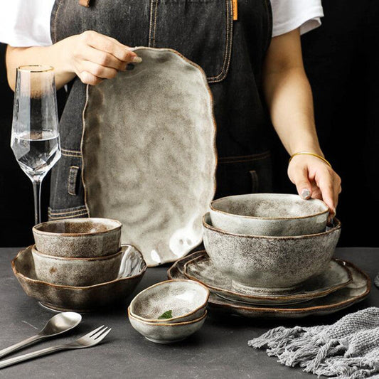 Oma Stoneware Dinnerware Set | Glossy Glaze | 4, 6, or 8 Person Options