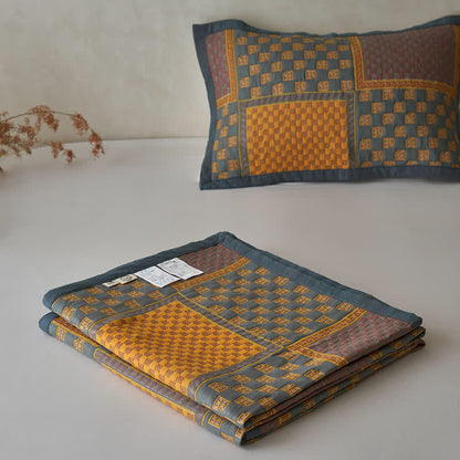 Cotton Gauze Quilt Set | 100% Organic Cotton | Retro Print with Pillowcases