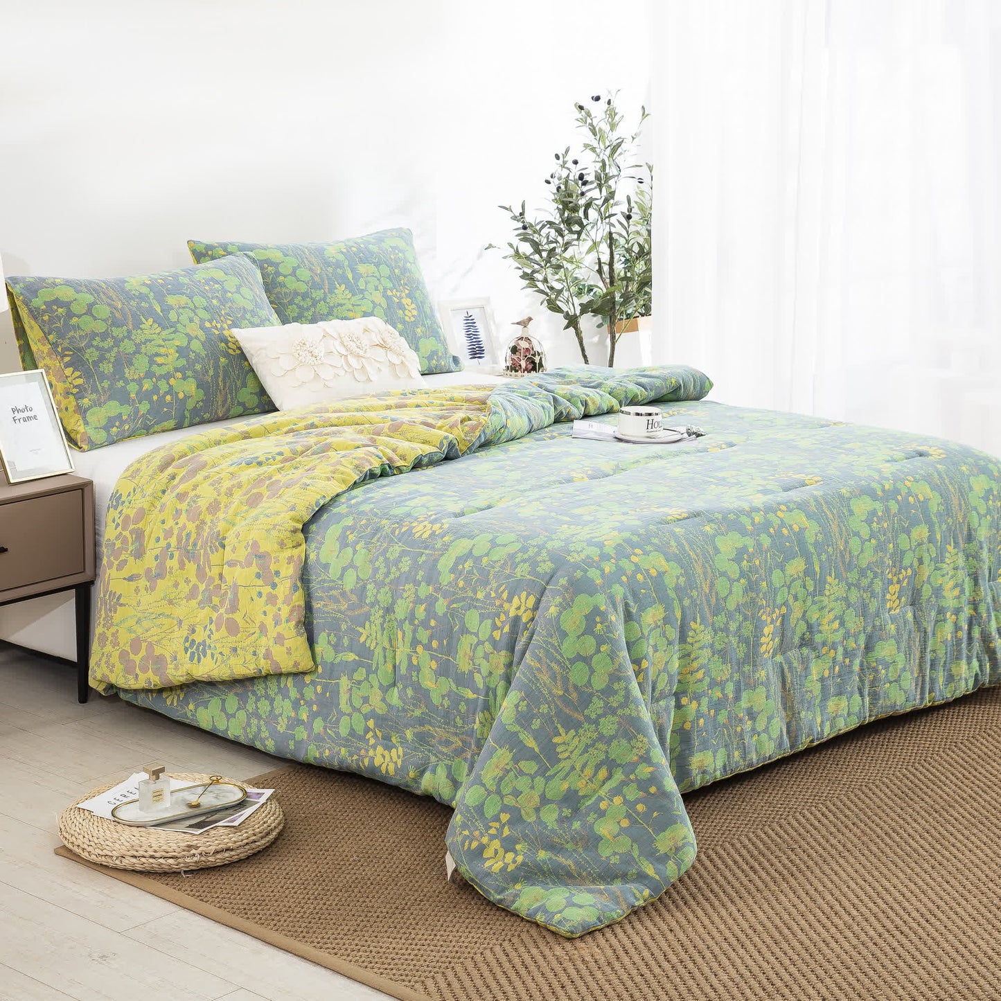 Cotton Gauze Bedding Set | Organic Cotton with Jacquard Weave | Includes Quilt & 2 Pillowcases