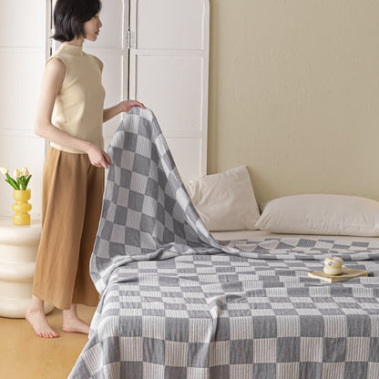 Checkerboard Quilt | 100% Organic Cotton | Full & Queen Sizes