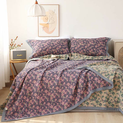Floral Jacquard Cotton Quilt | Reversible Design | Full/Queen/King Sizes