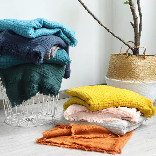Cozy Solid Color Blanket | Soft Acrylic Fiber | 127cm x 152cm
