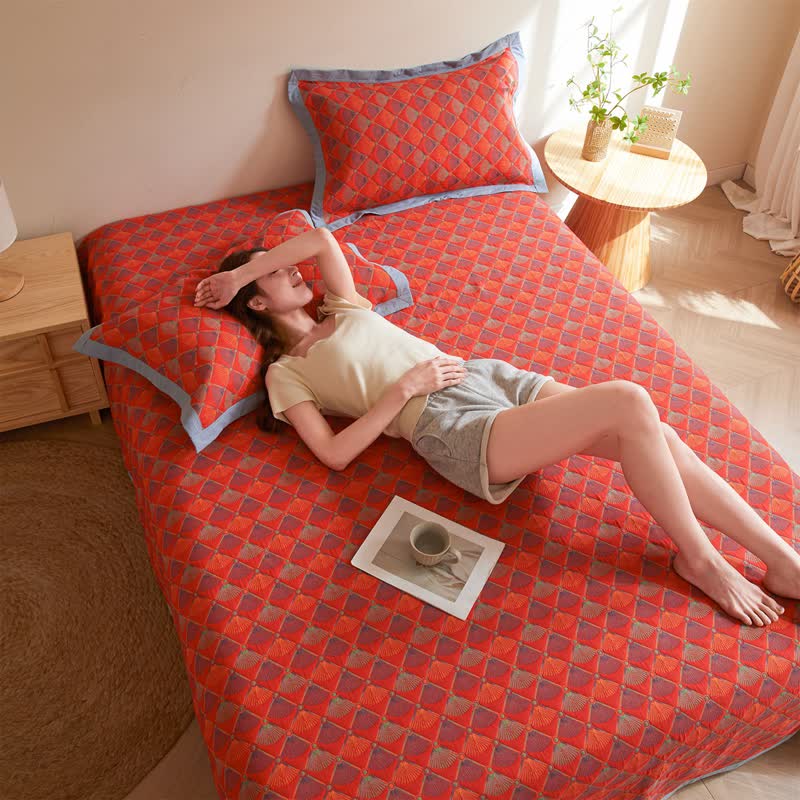 Cotton Gauze Quilt | Organic Cotton with Peacock Tail Design | Full/Queen Size Options