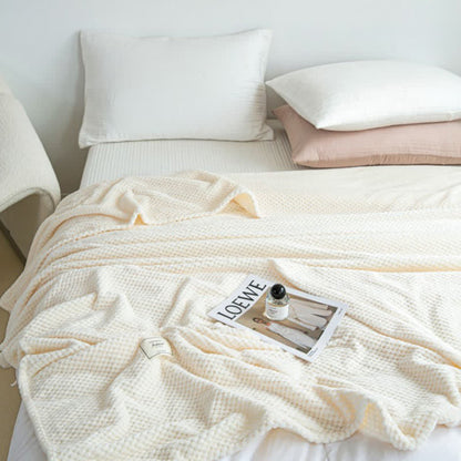 Lightweight Throw Blanket | Soft Polyester | Full Size 71"x79"