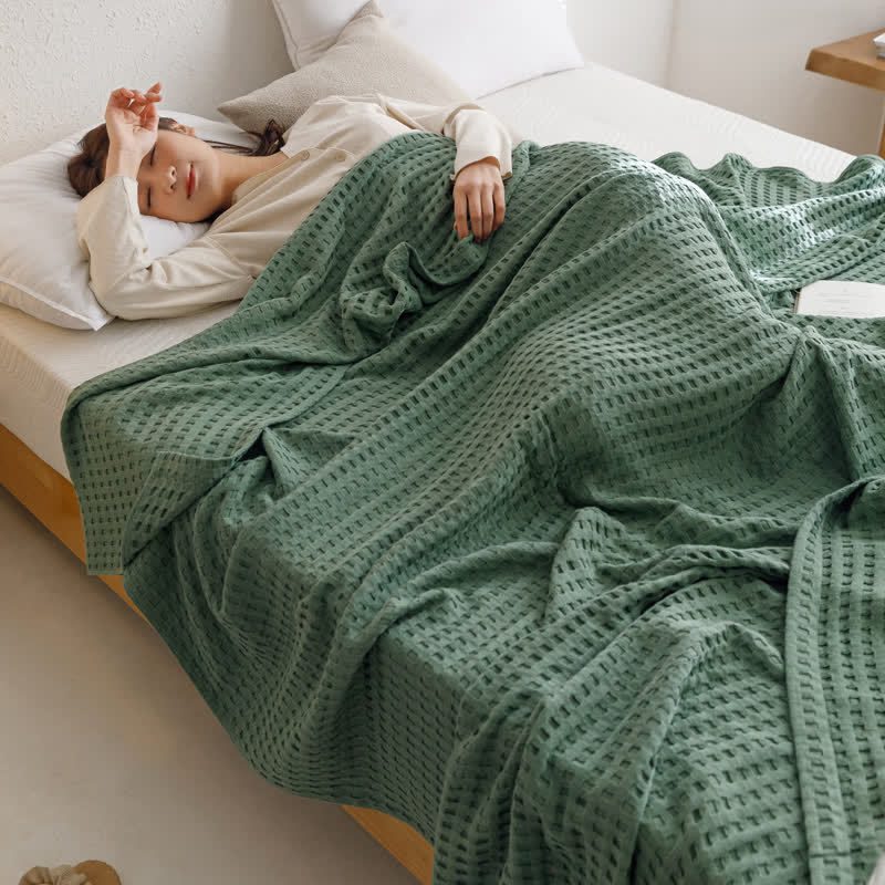 Solid Color Waffle Cotton Reversible Quilt | 100% Organic Cotton | Full/Queen Size
