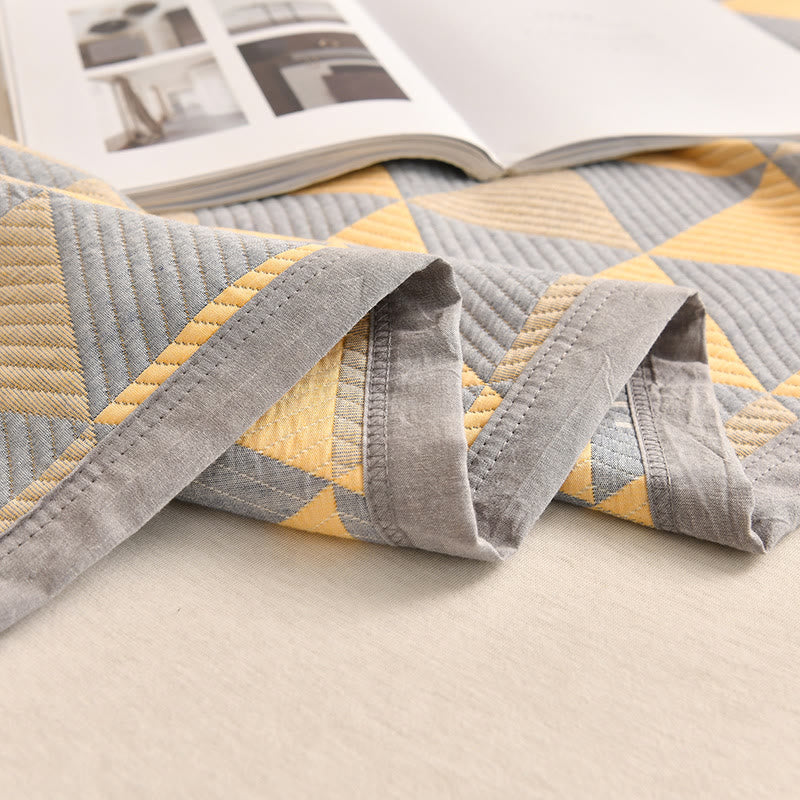 Cotton Quilt | Triangle Pattern Gray & Yellow | Full/Queen/King Sizes