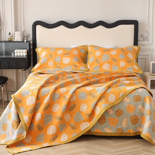 Retro Pumpkin Quilt Set | 100% Organic Cotton | Includes Quilt & 2 Pillowcases