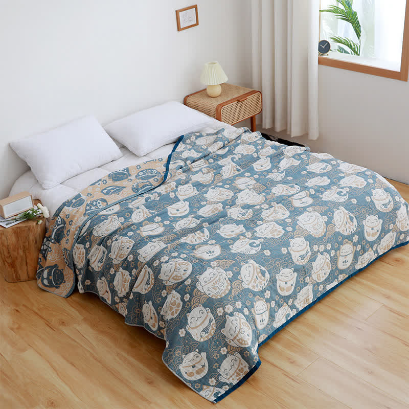 Cat Reversible Quilt | Breathable Organic Cotton | Full/Queen Size
