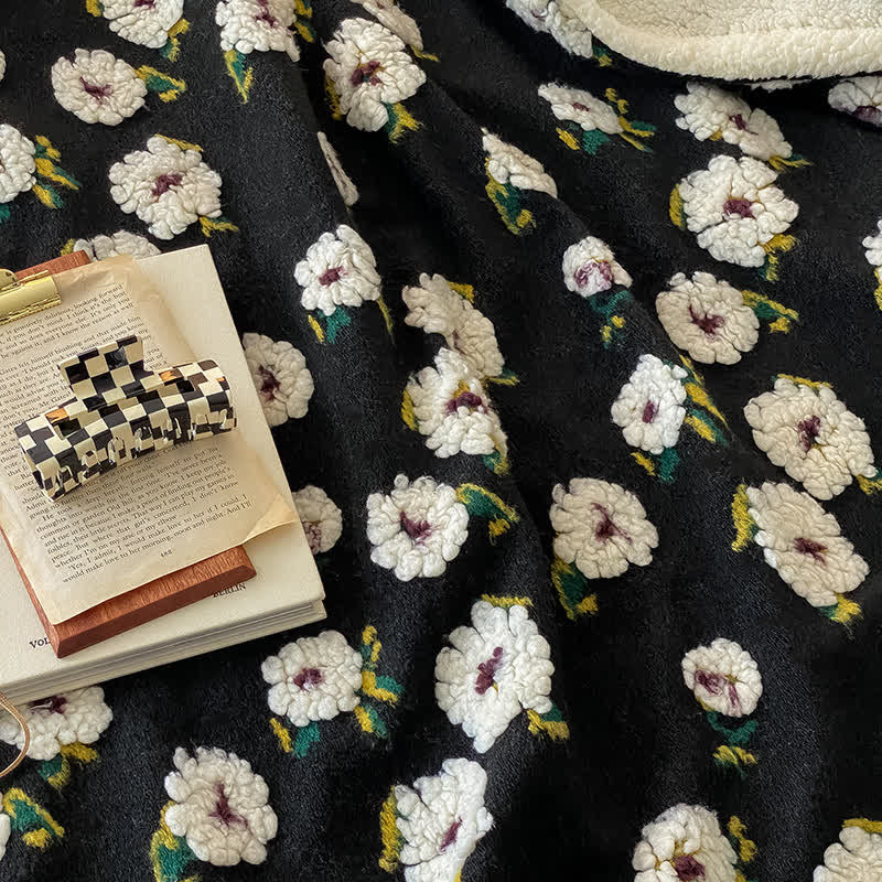 Retro Floral Fleece Throw Blanket | Warm Polyester | 39" x 59"