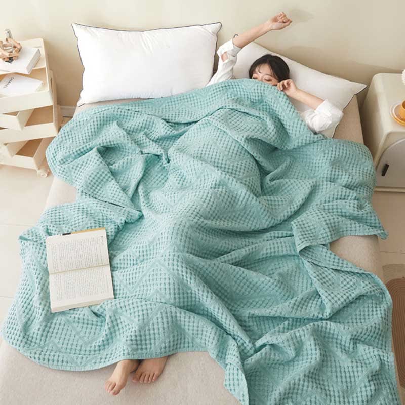 Organic Cotton Waffle Quilt | Eco-Friendly & Moisture Absorbent | Full/Queen Size