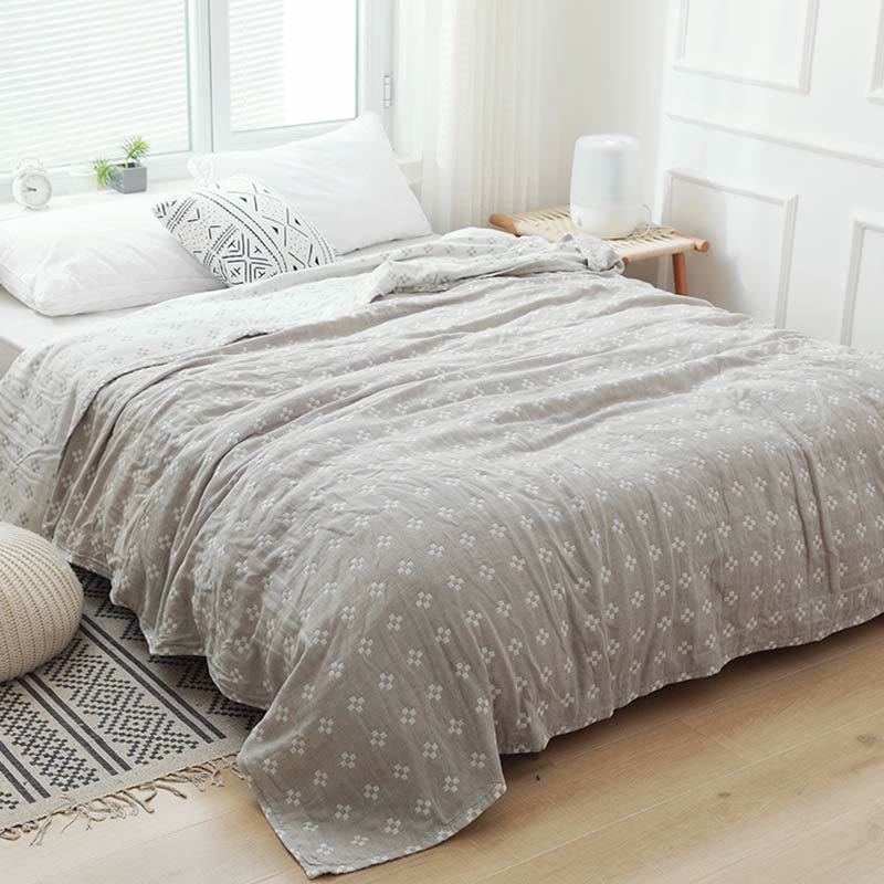 Mini White Plaid Quilt | 100% Organic Cotton | Lightweight Summer Bedding