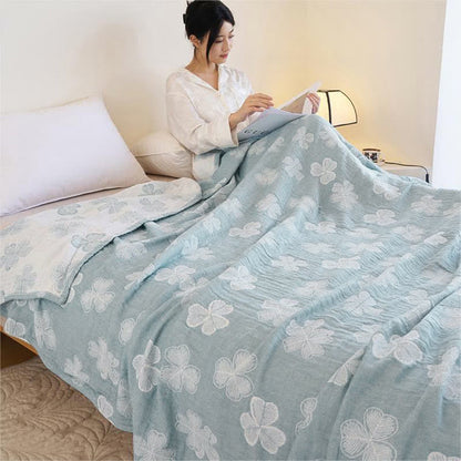 Four Leaf Clover Summer Quilt | 100% Organic Cotton | Full/Queen Size