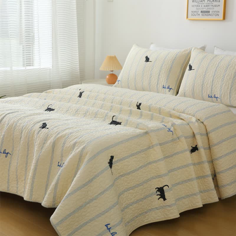Pure Cotton Reversible Quilt | Black Cat Print | Available in Full, Queen, King Sizes