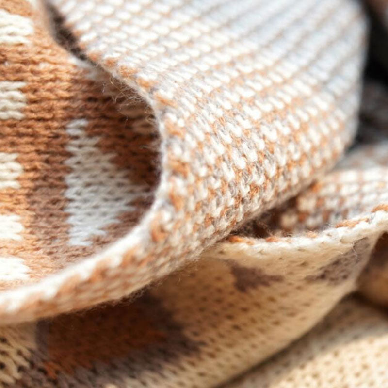 Cozy Knitted Blanket | Soft Acrylic Fiber | Decorative Tassel Design