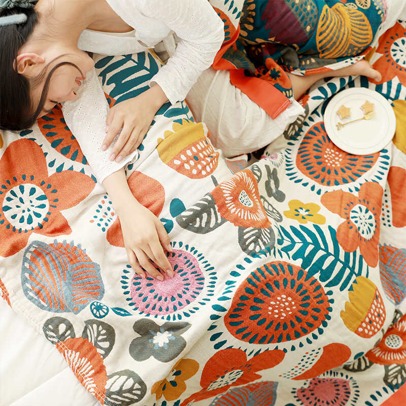 Boho Flower Cotton Quilt | Cartoon Pattern | Full/Queen/King Sizes