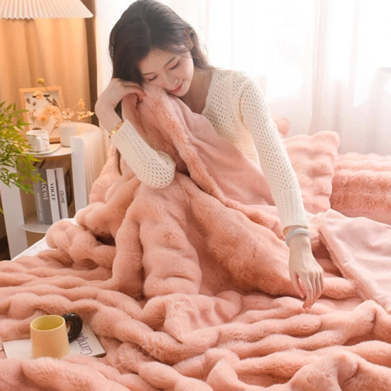 Velvet Throw Blanket | Thick & Soft | Full/Queen Size