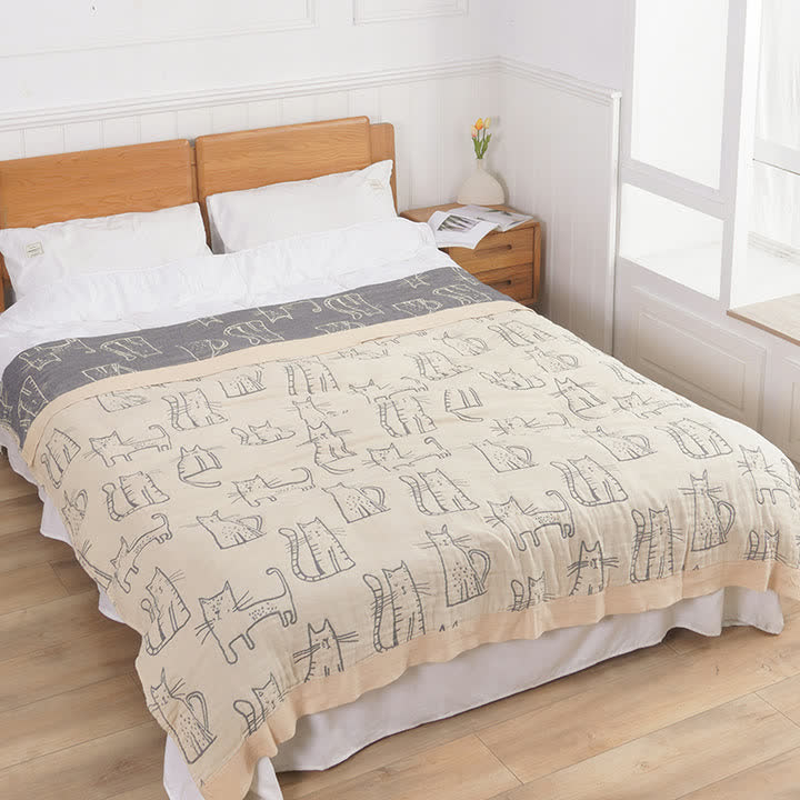 Cat Print Cotton Quilt | Reversible Design | Full/Queen Size