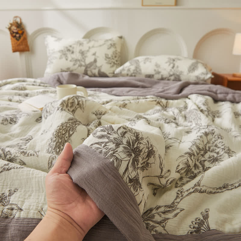 Cotton Gauze Quilt | Double-Sided Floral Design | Full/Queen Size