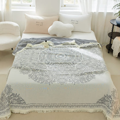 Retro Floral Quilt | Cotton | Full/Queen Size