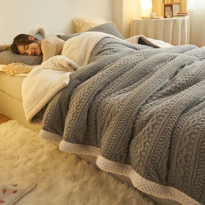 Jacquard Fleece Blanket | Double-Sided Polyester | Queen Size