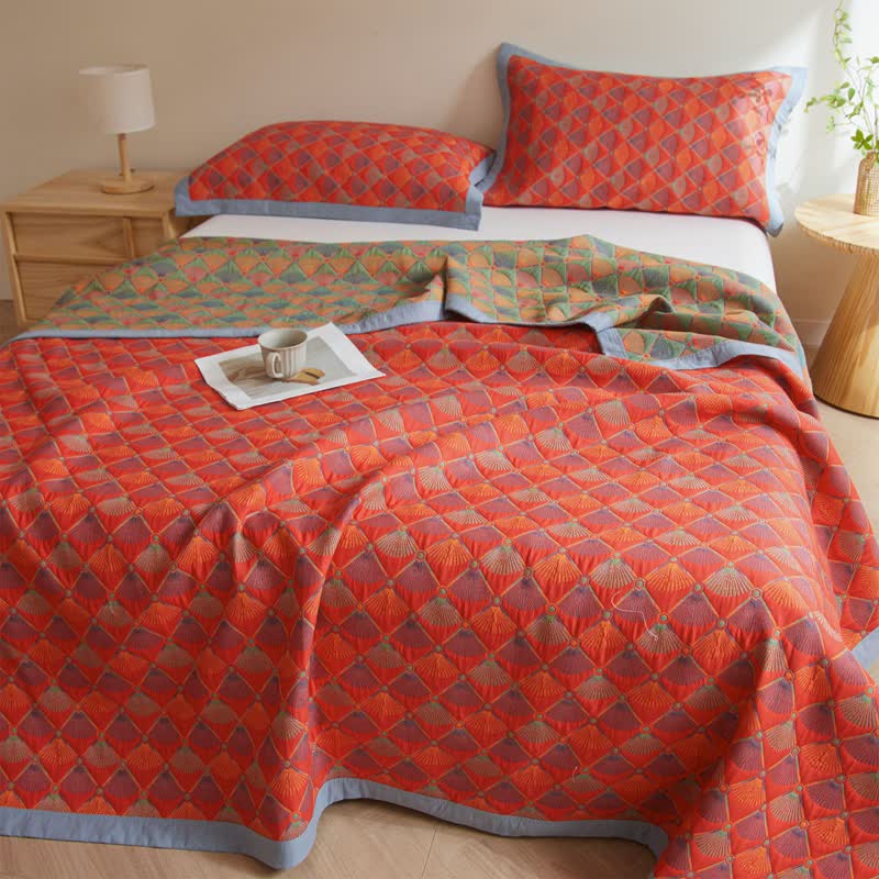 Cotton Gauze Quilt | Organic Cotton with Peacock Tail Design | Full/Queen Size Options