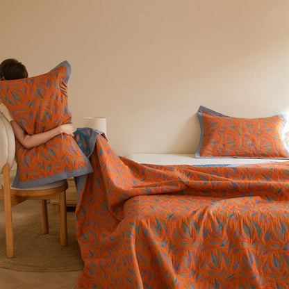 Cotton Gauze Quilt | Reversible Feather Design | Full/Queen Size
