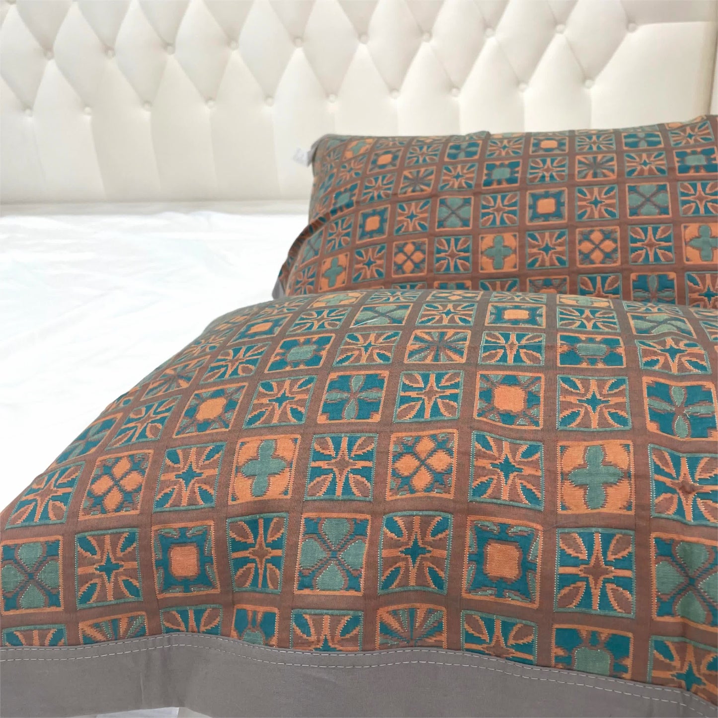 Reversible Cotton Quilt | Eco-Friendly Organic Cotton | Full/Queen Size Options