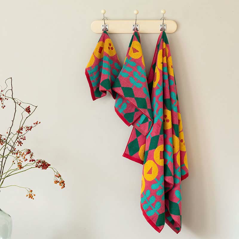 Flower Print Towel | Combed Cotton | 70cm x 140cm