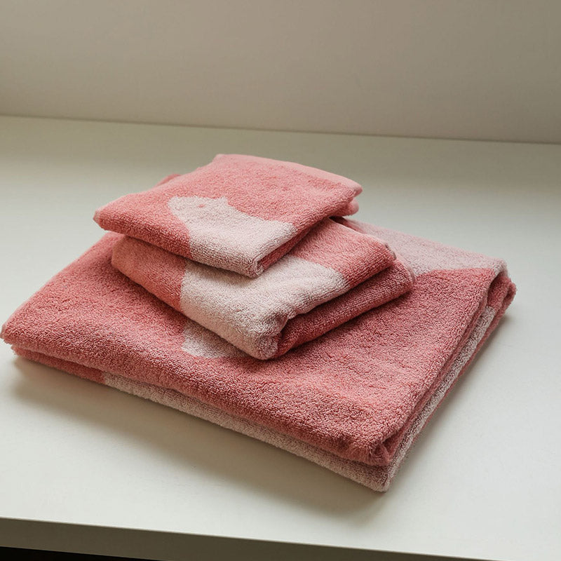 Cotton Bath Towel | Soft & Breathable | Available in Multiple Sizes