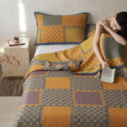 Cotton Gauze Quilt Set | 100% Organic Cotton | Retro Print with Pillowcases