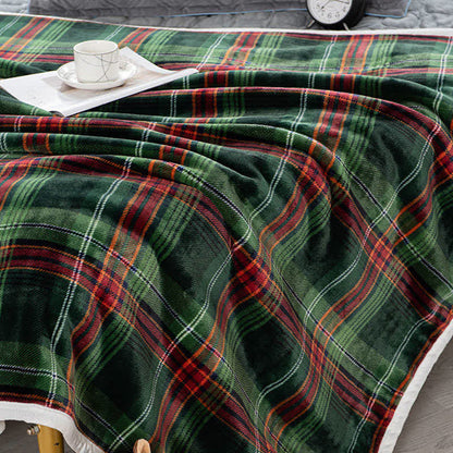 Christmas Plaid Throw Blanket | Soft Polyester | Multiple Sizes