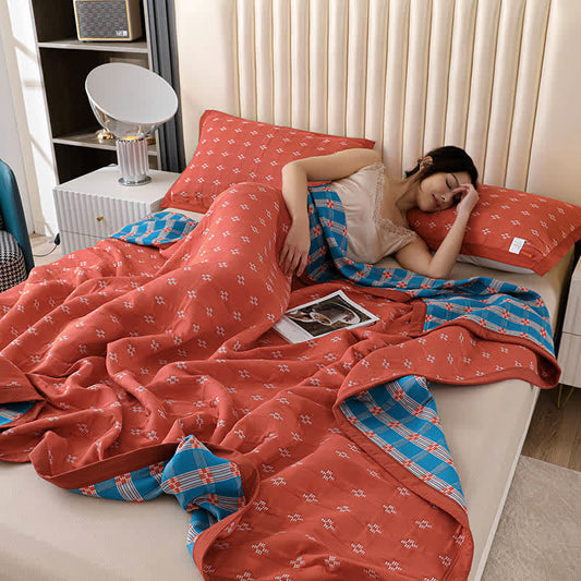 Modern Breathable Quilt | Eco-Friendly Polyester | Full & Queen Sizes