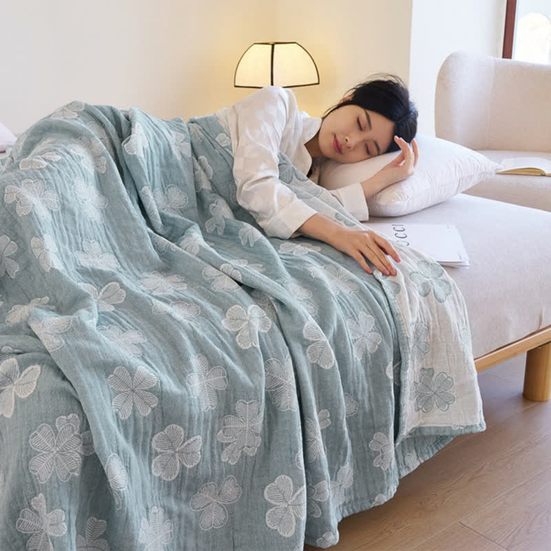 Four Leaf Clover Summer Quilt | 100% Organic Cotton | Full/Queen Size