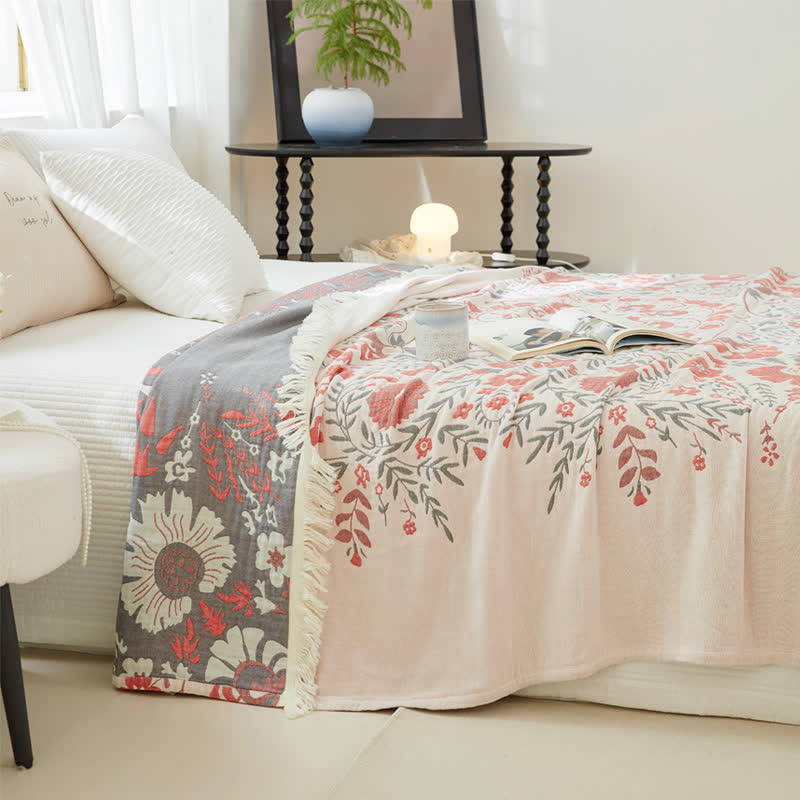 Double-sided Jacquard Floral Quilt | 100% Cotton | Full/Queen Size