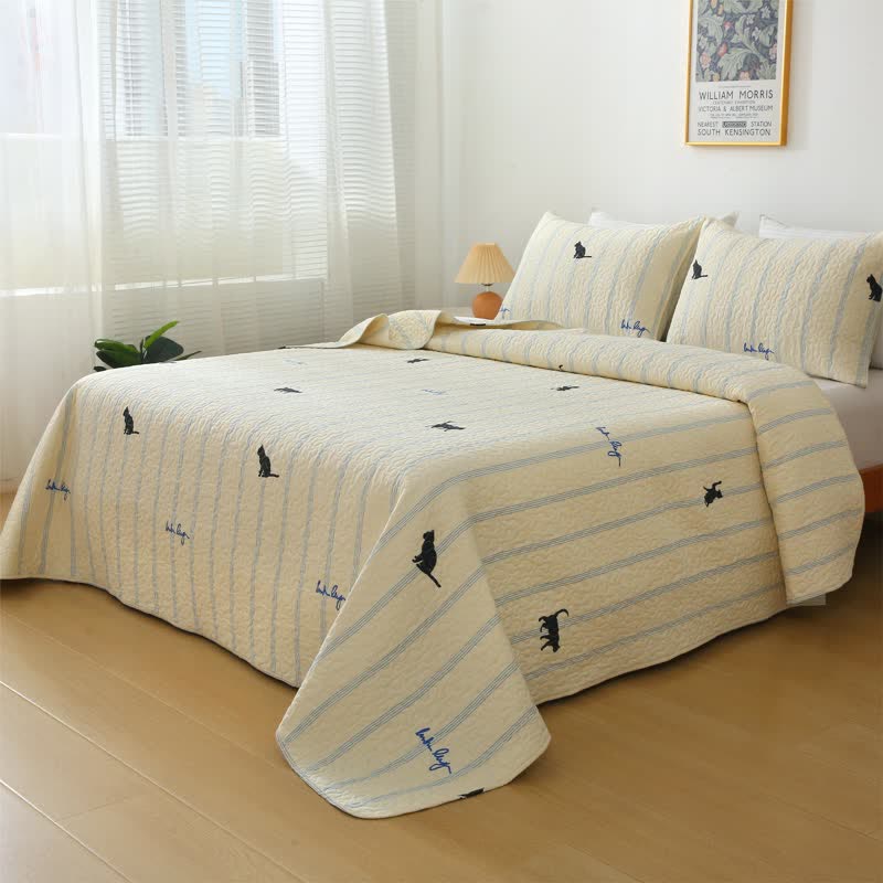 Pure Cotton Reversible Quilt | Black Cat Print | Available in Full, Queen, King Sizes