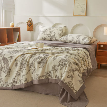 Cotton Gauze Quilt | Double-Sided Floral Design | Full/Queen Size