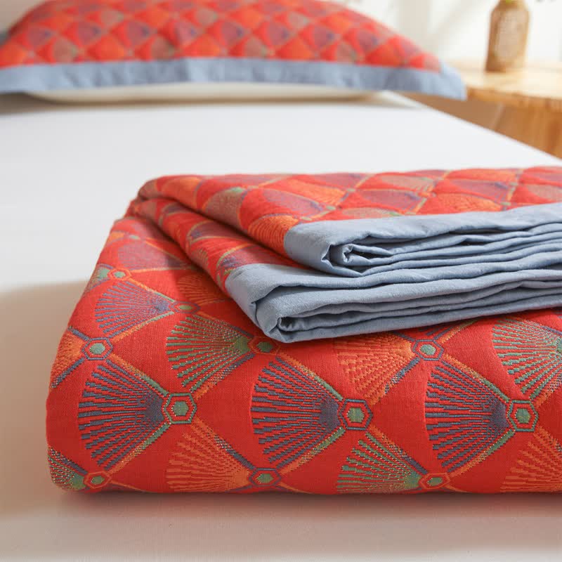 Cotton Gauze Quilt | Organic Cotton with Peacock Tail Design | Full/Queen Size Options