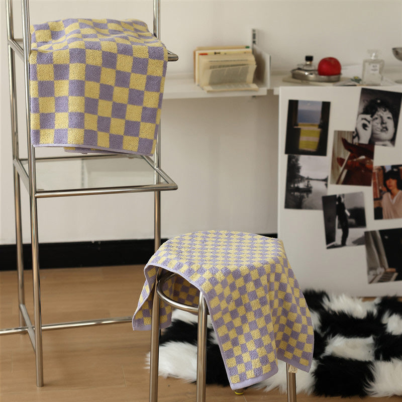Retro Checkerboard Cotton Towel | Breathable & Soft | 35cm x 75cm