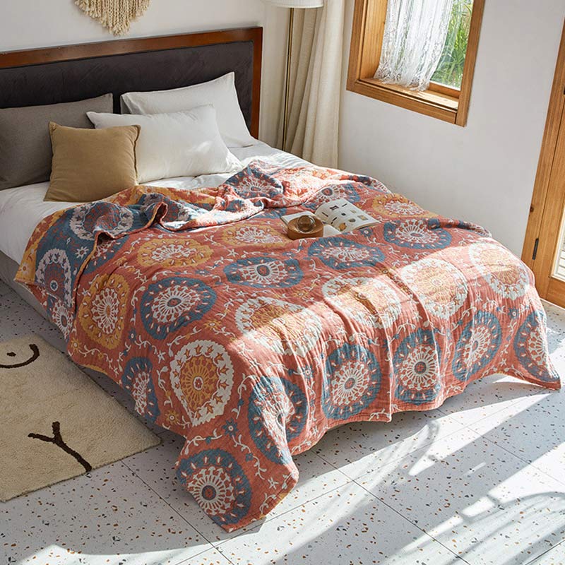 Reversible Circle Pattern Quilt | 100% Organic Cotton | Full/Queen Size