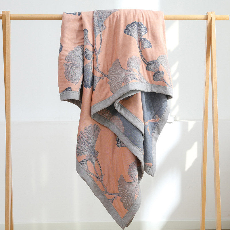 Ginkgo Leaf Reversible Quilt | 70% Cotton & 30% Soybean Fiber | Full/Queen/King Sizes